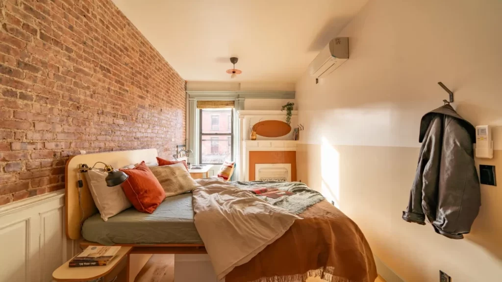 Passive income with coliving for busy professionals — complete guide