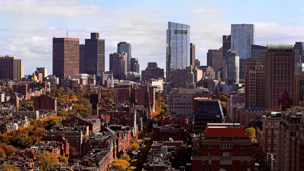 Coliving vs Airbnb vs traditional rentals comparison